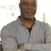 Première Pro?... After Effects?... Cinema 4D?... Blender et ses nodes?... Motion design?